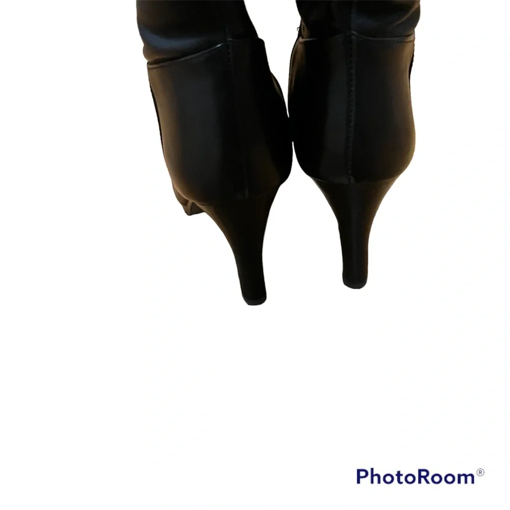 Belle Classical Series Black Knee High Boots Size 7